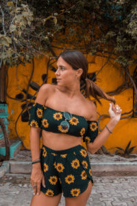 flor gaona, sitocorock, influencer, riviera maya, playa del carmen, mexico, argentina, bikini, zaful, moda, fashion, blogger, playa del carmen, sunflower, conjunto, margaritas, girasol